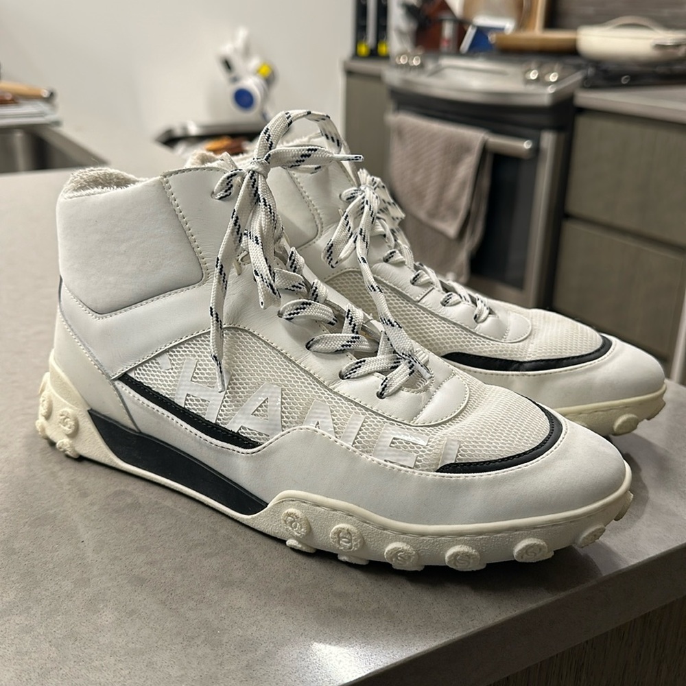 Chanel high top sneakers - Size 39.5